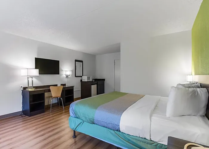 Motel 6-Warminster, Pa