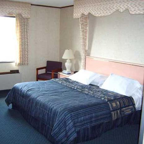 Hotel 6-warminster, Pa