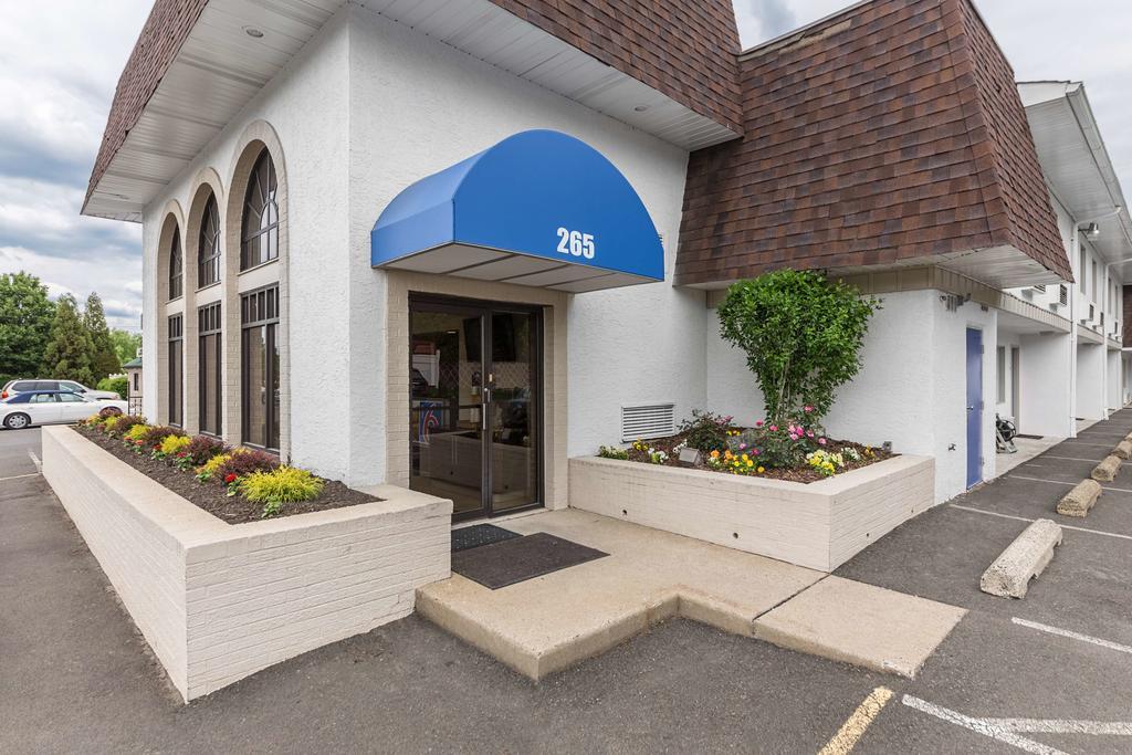 6-warminster, Pa