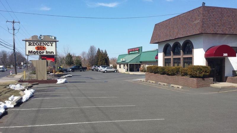 6-warminster, Pa 2* Warminster